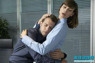 狂情淫魔夜夜欢,激情燃烧的禁忌之旅